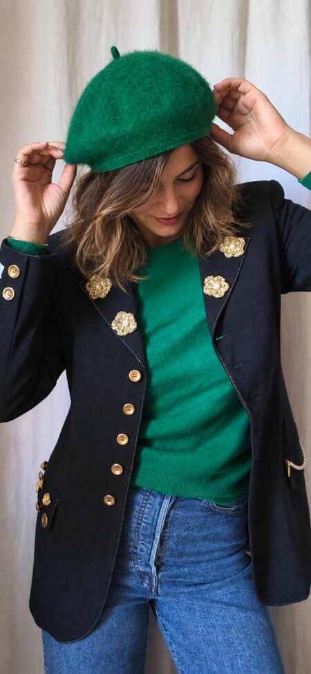 Blazer upcyclé noir – Détails couture & ornements dorés Taille 38/40