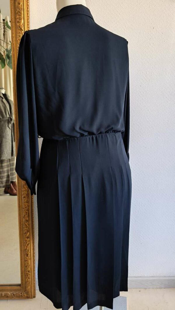 Robe vintage noire Janina Schreck – Bijou doré – Taille 44