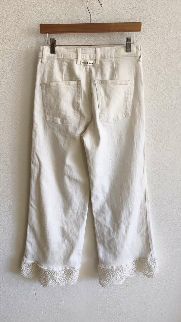 Jean wide leg blanc à dentelle – Upcycling Rose & Marie – Taille 40