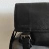 Sac besace en cuir véritable noir – Bandoulière – 31 × 25 cm