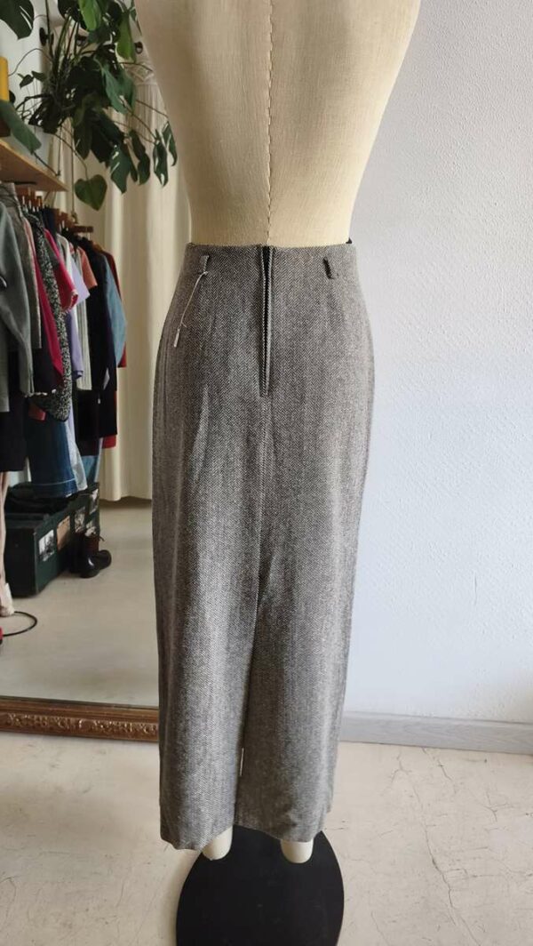 Jupe longue vintage en laine à chevrons gris – Taille 38