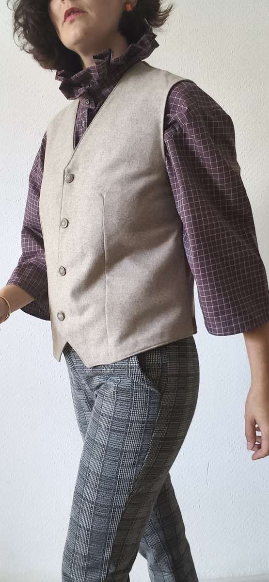 Gilet sans manches femme en laine beige – Dos patchwork – Taille 42
