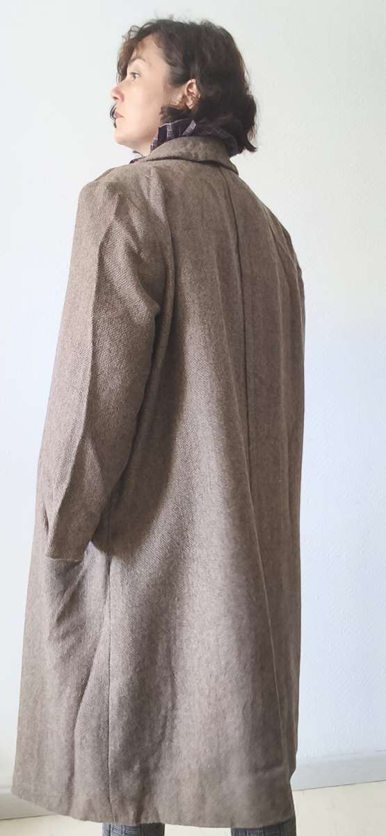 Manteau vintage femme taupe à boutons coquillage – Taille 42