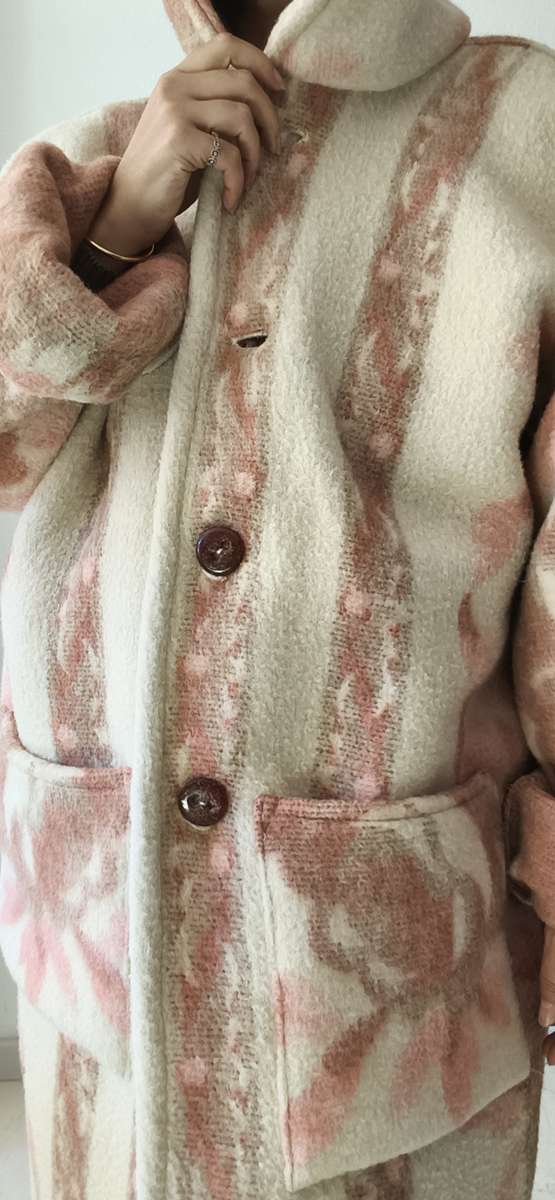 Manteau femme en couverture de laine